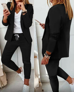 Mayla Blazer – Nu met GRATIS Broek!