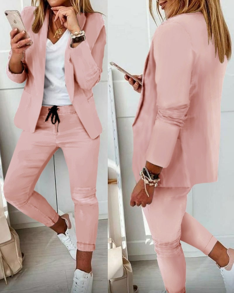 Mayla Blazer – Nu met GRATIS Broek!